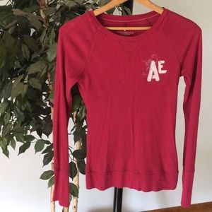 Long sleeve American eagle top